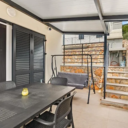 Crepsa Paradise With Jacuzzi - Couple Getaway Cres Esterno foto